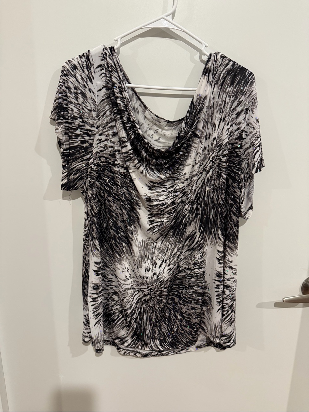 dressbarn Black & White Abstract Draped Neck Top